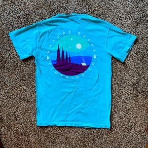 Nature Backs t-shirt Sz Small